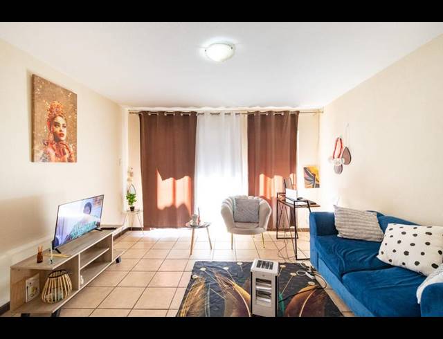 2 BEDROOM APARTMENT FOR SALE IN BIRCHLEIGH